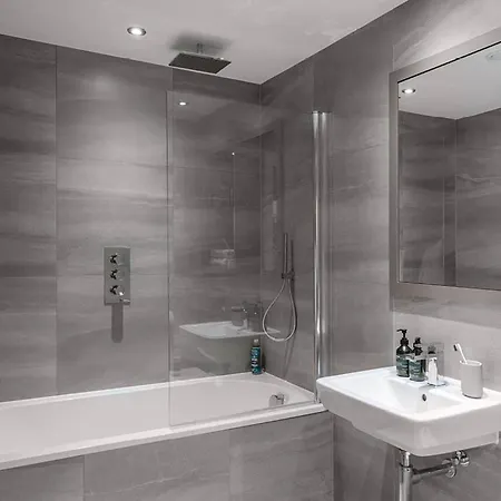 Awarded Best Luxury Serviced Apartments- Birmingham City Centre - Better And Bigger Than A Hotel! Appartement Birmingham