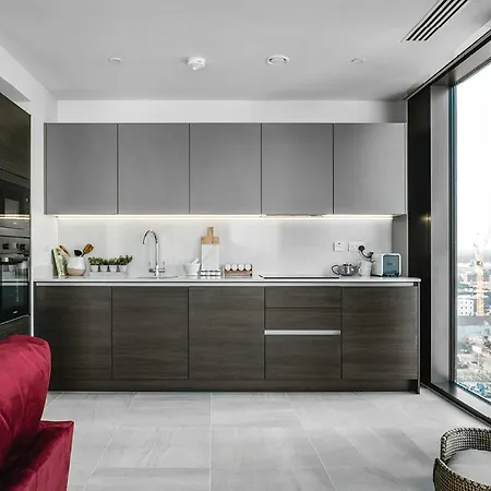 Awarded Best Luxury Serviced Apartments- Birmingham City Centre - Better And Bigger Than A Hotel! Appartement